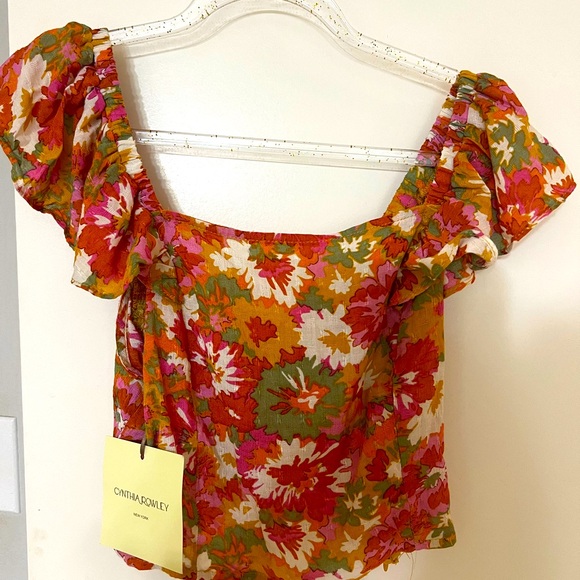 NWT Cynthia Rowley Tropical Floral Smocked
Side Zip Crop Top S - Picture 1 of 5